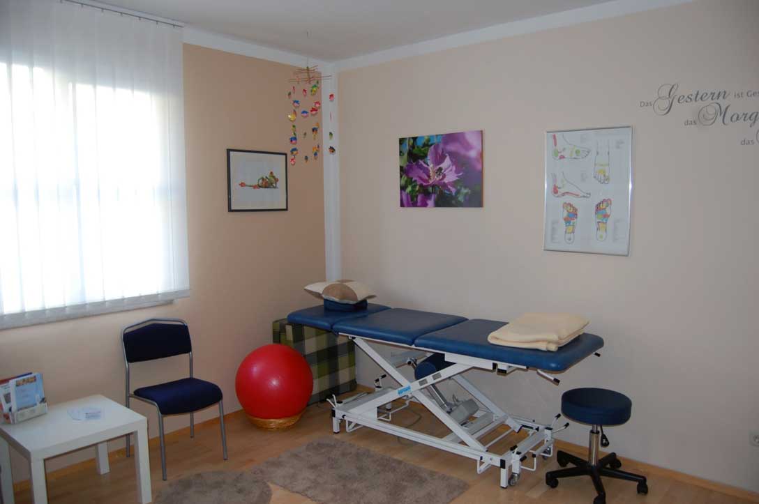 Harmonie trifft Balance - Harmonische Baby- und Kindermassage, Autogenes Training, Fussrefelxmassage in Neuburg an der Donau